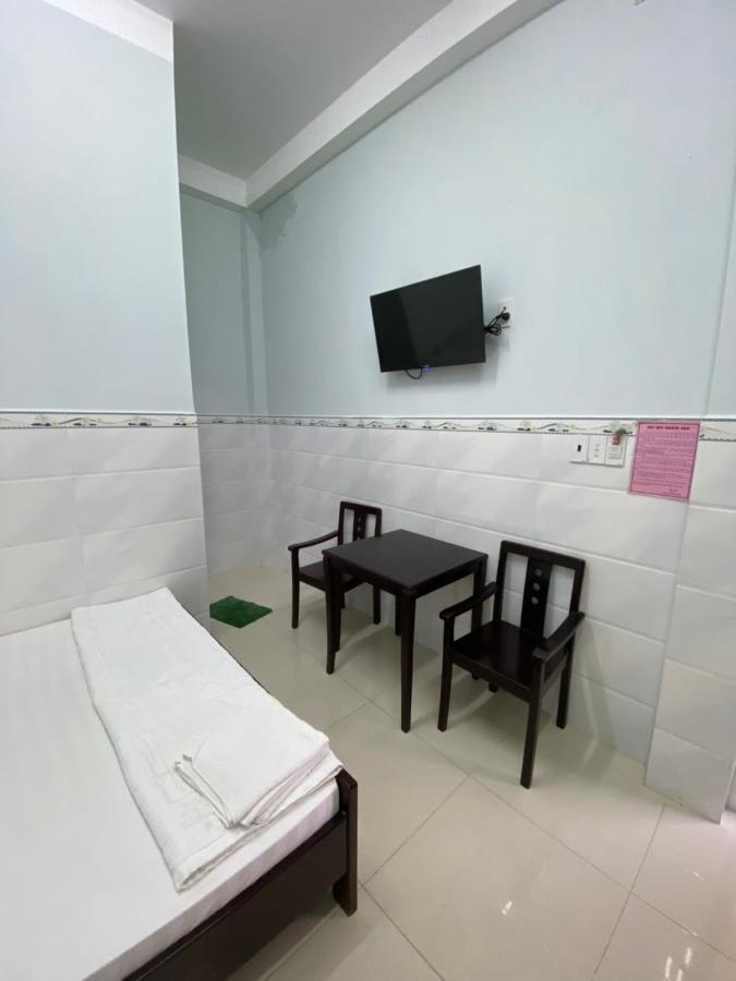 Phuoc Hung 1 Hotel Vinh Long Exterior photo