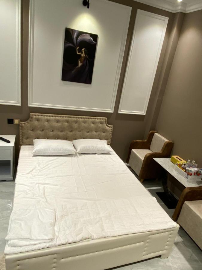 Phuoc Hung 1 Hotel Vinh Long Exterior photo
